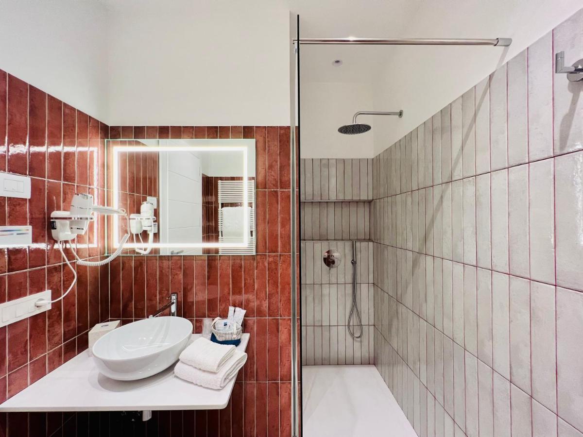 Yourhome - Lucrezia Suites ソレント エクステリア 写真