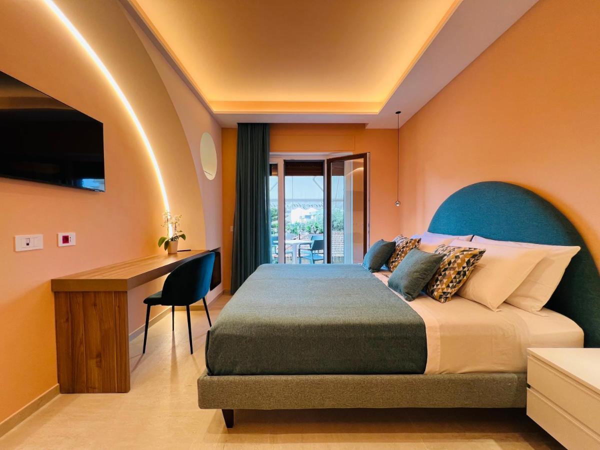 Yourhome - Lucrezia Suites ソレント エクステリア 写真